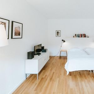 Studio met een King Size Bed